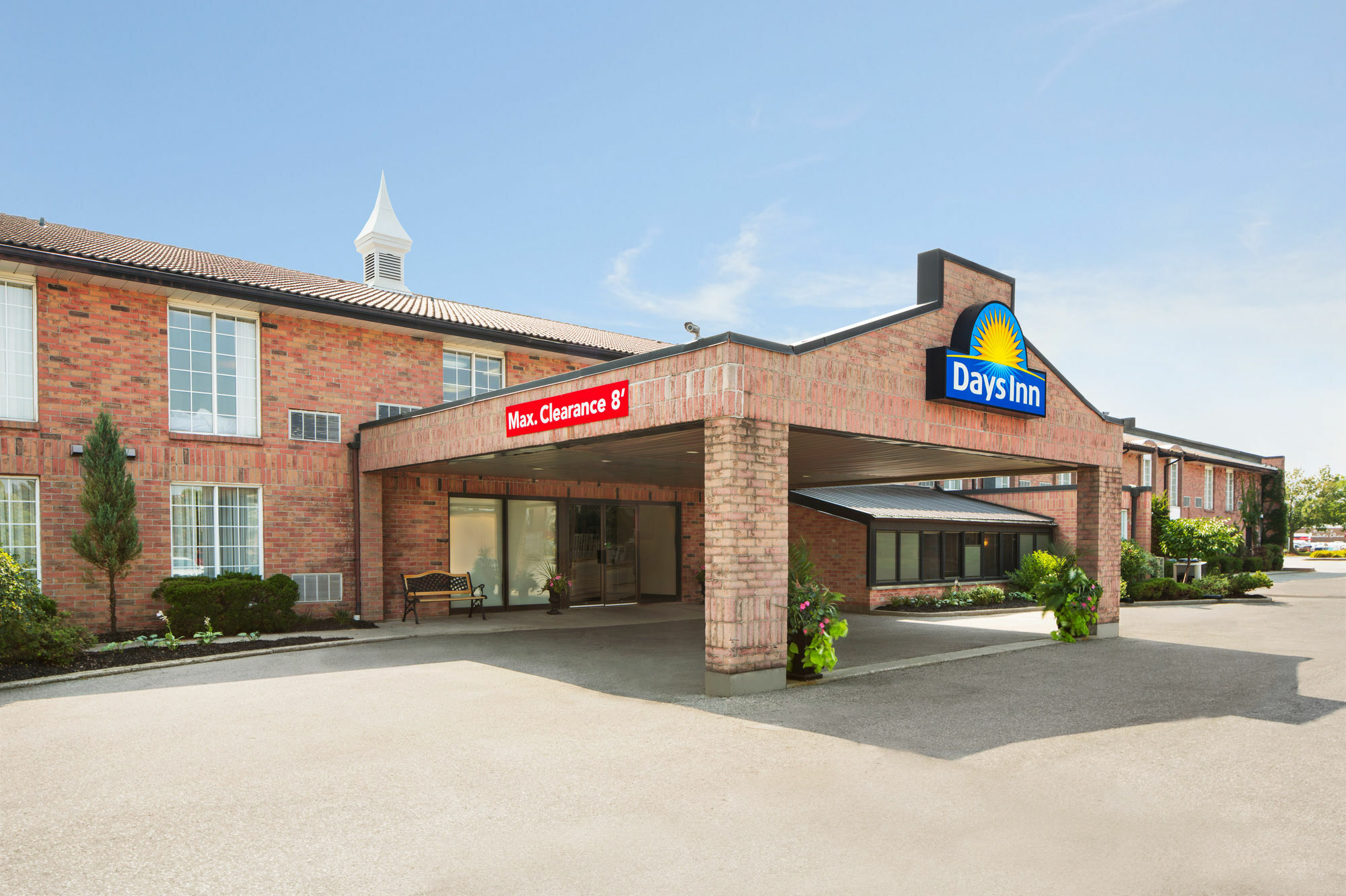 Days Inn By Wyndham בראנטפורד מראה חיצוני תמונה